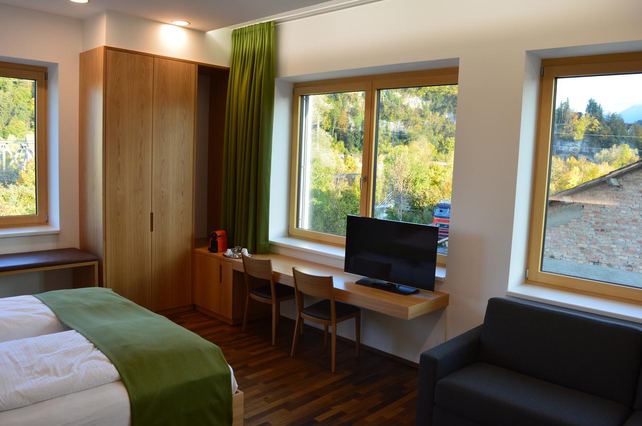 Business Motel เฟลด์เคียร์ช ภายนอก รูปภาพ