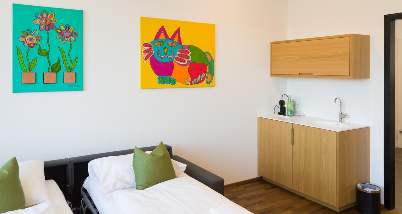 Business Motel เฟลด์เคียร์ช ภายนอก รูปภาพ